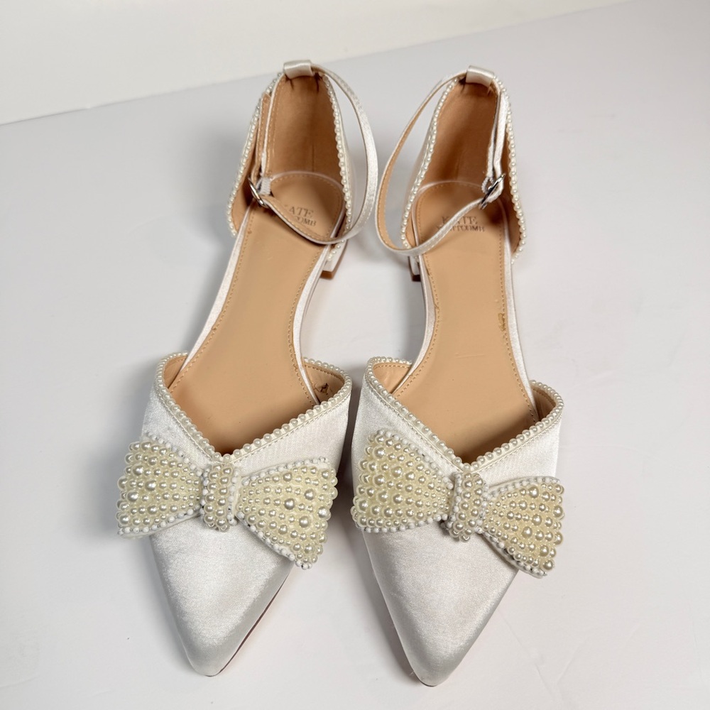 Elegant White Pearl Bow Heels